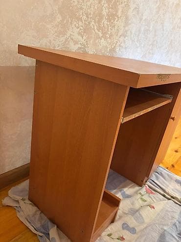 Düz masa, Polkalı, Siyirməli, Sadə laminat, Zəmanətsiz, Kredit yoxdur — 2