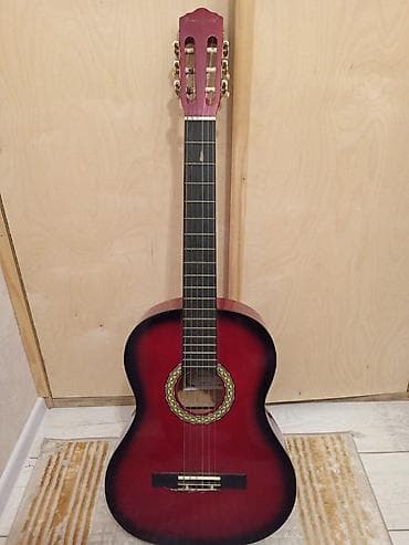 Личные вещи: Əlimyandı təcili satılır. 
Qiymət: 65 manat
əlaqə: 0508582866 — 2