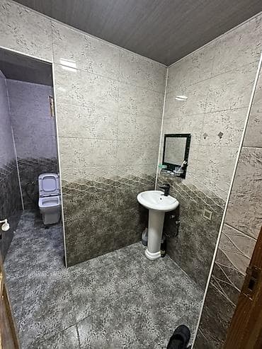 evlee: Satılır: 2 otaqlı həyət evi (fotoşəkillərdə) - Geniş dəhliz, taxta — 2