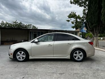 ford fusion necə maşındır: Chevrolet Cruze: 1.4 l | 2015 il 289000 km Sedan — 4