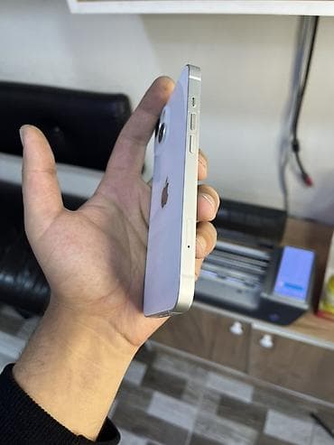 iphone 13 sat: IPhone 13, Ağ, Face ID — 6