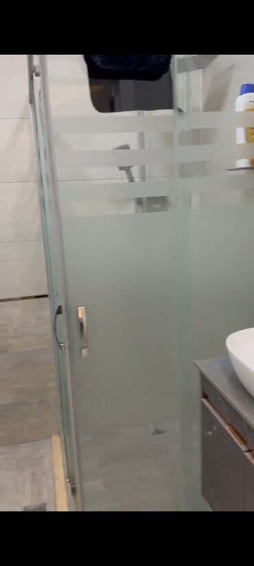 bina az yeni tikililer: Kirayə verilir Sumqayıt baxça şəhər 7 mərtəbə binanın 3 cü mərtəbəsi — 20