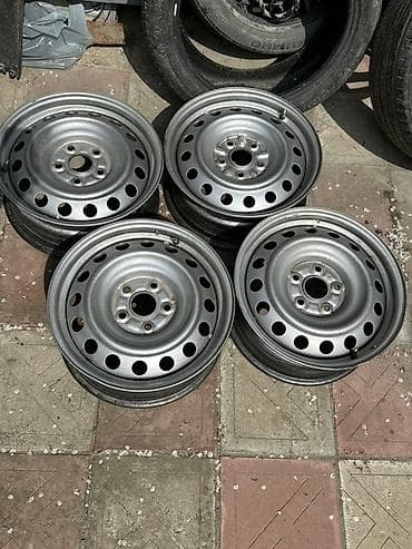 4 bolt disklər: Polad disk dəsti – 4 ədəd Təçili satilir endrim olaçaq - Material — 1