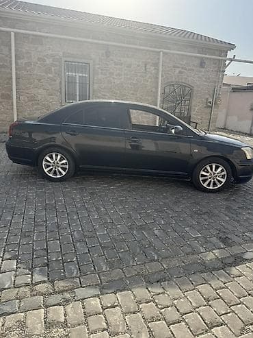 plus toyota: Toyota Avensis: 2 l | 2005 il Sedan — 4