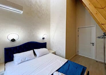 комнаты почасово снять: Qısa müddətli yaşayış üçün rahat otaqlar - İki ayrı yataq otağı: hər — 3