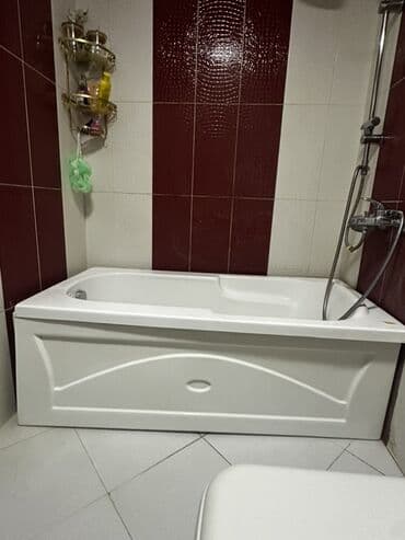 Unitaz baçokları: İşlənmiş Vanna, Akril, 150x70 sm, Ünvandan götürmə — 2