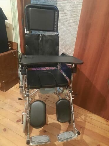 Инвалидные коляски: Əlil arabasi ayaqi qalxir kureyi uzanir qabaqinda yemeye yeride var — 1