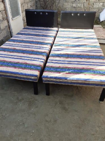 Kravat taza 
Hazırı var 
Çatdırılma münasib qiymata