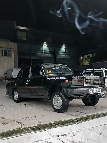 opel astra unversal: VAZ 2107 sedan – fərqli vizuallaşdırılmış klassik model - Kuzov: qara — 10