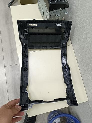 GPS naviqatorlar: Kiya sorentoya zavod maqnitafonu birde cercivesi2010-11-12 modellər — 5