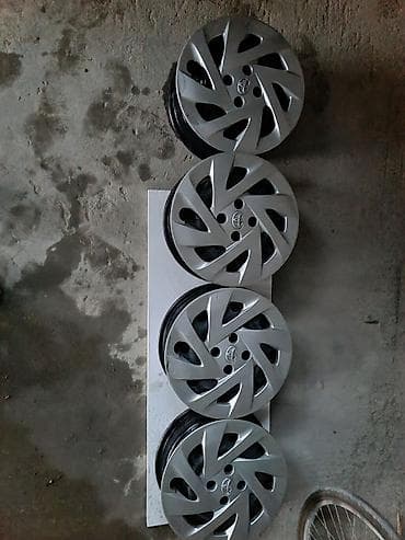 Salam Tayota carolla filderin diskileri heç bir problemi yoxdu lalafo.az -da Salam Tayota carolla filderin diskileri heç bir problemi yoxdu