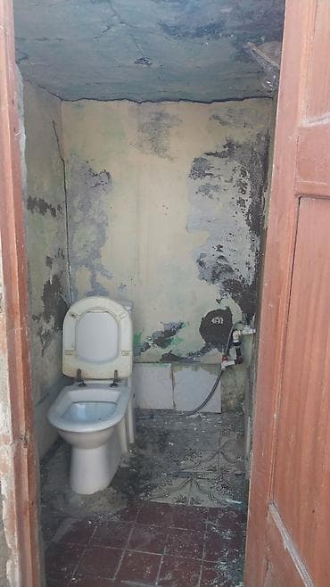 TƏCİLİ SATILIR Xəzər rayonu, Binə qəsəbəsi, Xaqani küçəsi 26 (“Atesin — 5