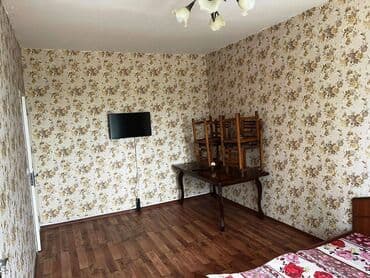 ev masazir: Bakı, 1 otaqlı, Köhnə tikili, m. Neftçilər, 25 kv. m — 1