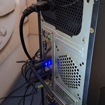 Masaüstü kompüterlər və iş stansiyaları: Stolüstü kompüter. Yaxşı vəziyyətdədir, sadəcə neçə vaxtdır işlədilmir — 3
