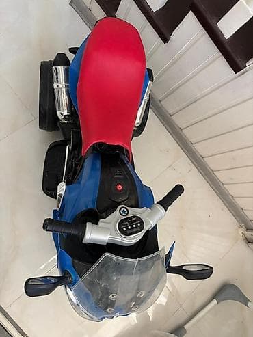 pive set: Motosikl alinib cox az surulub,qalib bagda,cox yaxwi veziyettedir. - — 4