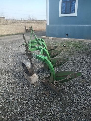 Moyka avadanlığı: YTO-1204 təkərli traktor və qoşma kotan - Model: YTO-1204 (4x4) - — 5