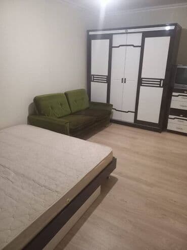 1 комнатная квартира снять: Nizami rayonu,8 km bazarının yaxınlığında,5 mərtəbənin 5-ci — 1