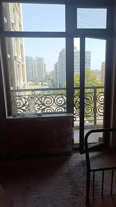 gence emlak satisi: Geniş pəncərələr satılır hamsinin ölçüsü var təcili evden cixmalidi — 4