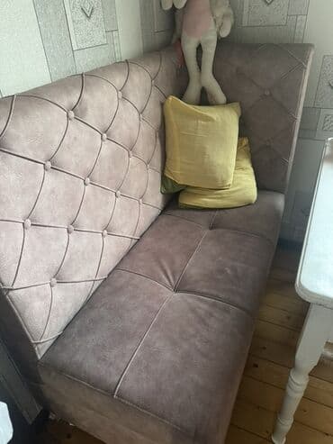 Şarj cihazları: Künc divan, Açılmayan, Bazasız, Parça, Çatdırılma yoxdur — 1