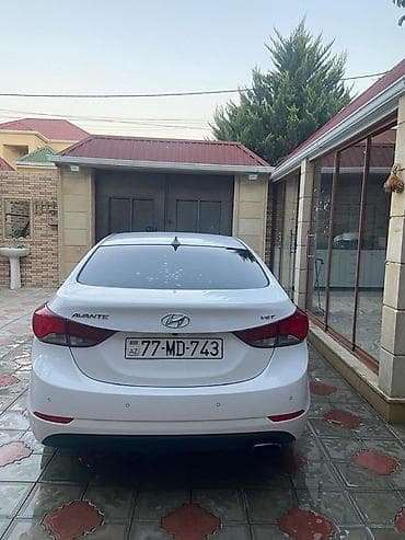 teker 2107: Hyundai Avante: 1.6 l | 2013 il Sedan — 8