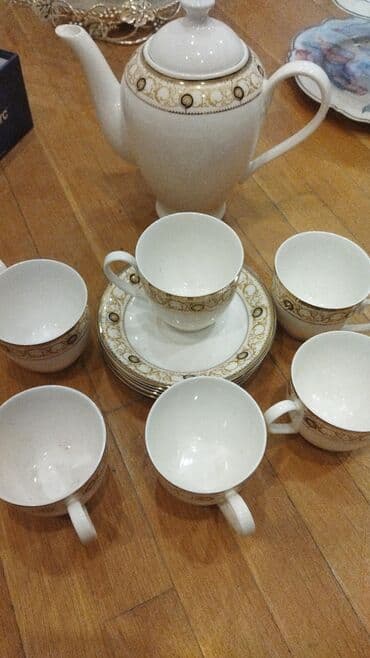 yuxuda qab qacaq gormek: Çay dəsti — 1