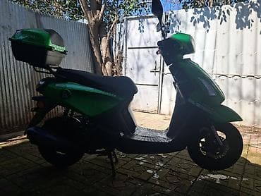 tap az 015 karobka: Yaşıl rəngli ZIGZAG skuter - Şəhər içi sürüş üçün kompaktdır, dar — 3