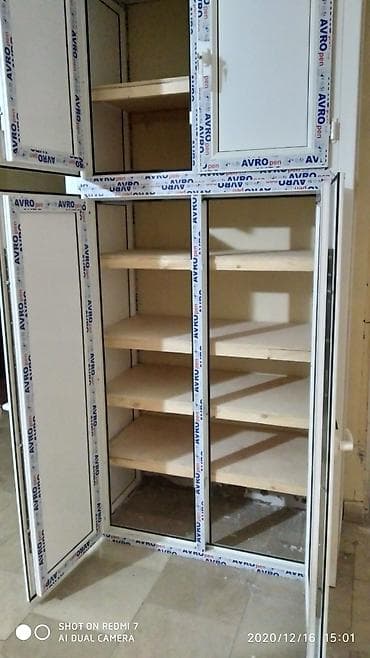 Balkon və bloklar üçün plastik şkafların sifarişi Plastik şkafıların