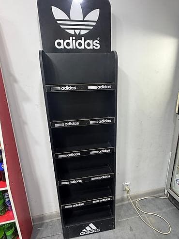 Полочные витрины: Mağaza üçün Vitrinlər təmiz səliqəli və ideal vəziyyətdədir buyurun — 1