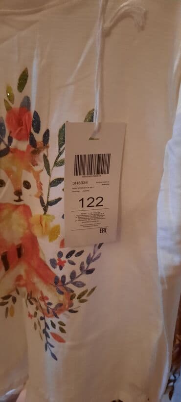 3 duymə koynək: Müxtəlif razmerli köynəklər.Hər biri təzədi.Biri 10 manat.deaktiv — 19