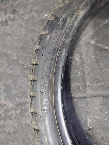 disklər bmw: Motosiklet üçün ön təkər - Ölçü: 90/90-21 -Ölçü140.70.18- — 2