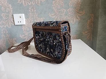 Çanta heç istifadə olunmayıb çox yüngül çantadı. Əcəmi və Nəsimi lalafo.az -da Çanta heç istifadə olunmayıb çox yüngül çantadı. Əcəmi və Nəsimi