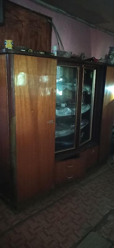 Şkaf 2 kitab refi.1 eded balaça tumba — 1