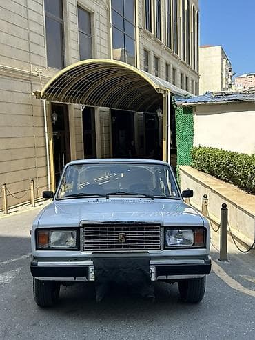 2000 ford transit: VAZ (LADA) 2107: 1.5 l | Sedan — 1