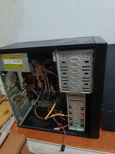 Boş Kompüter Keys (Korpus) Marka və Model: Klassik ATX formatlı — 2