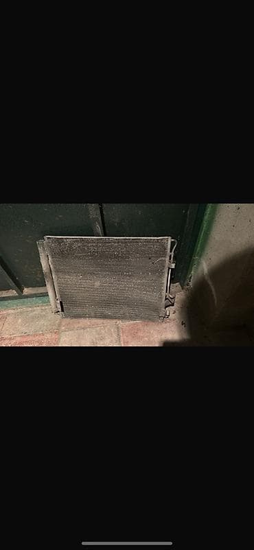 Kia sorento 2009-2010 model ucun original usten cixma noqte problemsiz