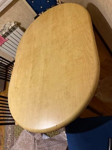 стол со стульями: Кухонный стол, Б/у, Нераскладной, Ламинат, Овальный стол — 2