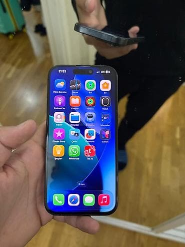 iphone 15 pro qiymet: IPhone 15 Pro, 128 GB, Black Titanium, Face ID — 7