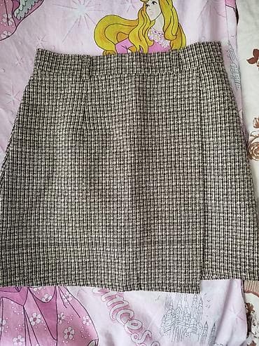 Qadın ətəyi – (houndstooth) naxışlı - Stil: Düz kəsim, dizdən yuxarı