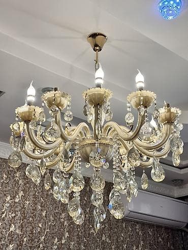 Çılçıraq, 10 və daha çox lampa, Xrustal