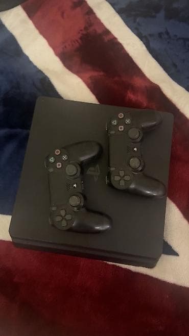 mini bar: PlayStation 4 Slim oyun konsolu paketi - Model: PS4 Slim (orijinal — 1