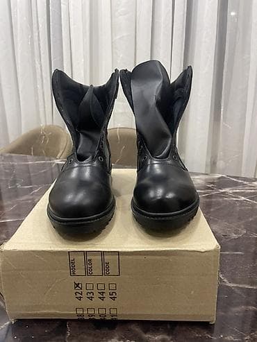 Botinkalar: Qara hərbi/iş botları – bağcıqli model - Material: tam qara, sıx və — 2