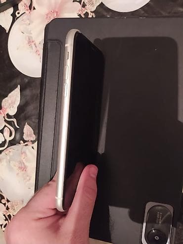 ipad mini 9: IPhone 11, 128 GB, Ağ, Face ID — 4