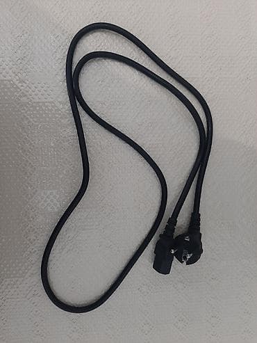 giris qapi: IEC C13 – Schuko (Euro tipli yerəgövdəli) elektrik kabeli - — 1