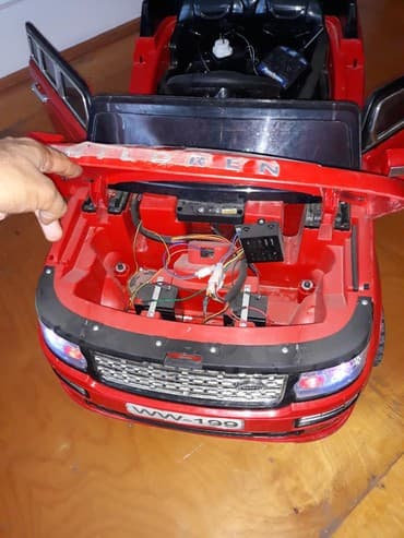 ən ucuz maşınlar qiyməti: Usaq arabasi. cox az istifade olunub. 7 -8 defe surulub. 250 manat — 3