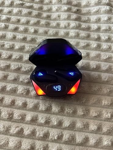 Наушники: Беспроводные (Bluetooth) Наушники, цвет - Черный — 1