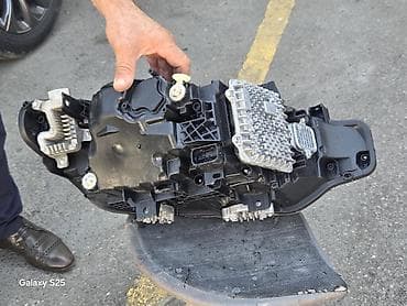 BMW F30/F31 üçün led fara sol tərəf orjinalla 1ə1 — 1
