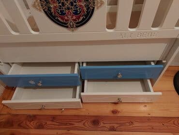 цветы апа: Oğlan üçün, İşlənmiş, Beşik, Matras ilə, Yellənmə mexanizm ilə — 6