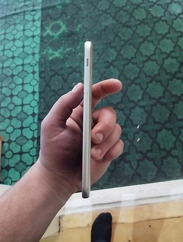 samsung galaxy a2: Samsung Galaxy A5 2016, 32 GB, rəng - Qızılı, Barmaq izi — 4