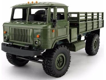 transmitter: Qaz 66 model herbi pultu masin. 6V 700mah NiCd rechargeable batareya — 10