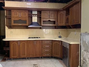 kuxna mebeli: Metbex mebeli 480sm Soba verilir
400azn
Musfiqabad 9596 leli — 1